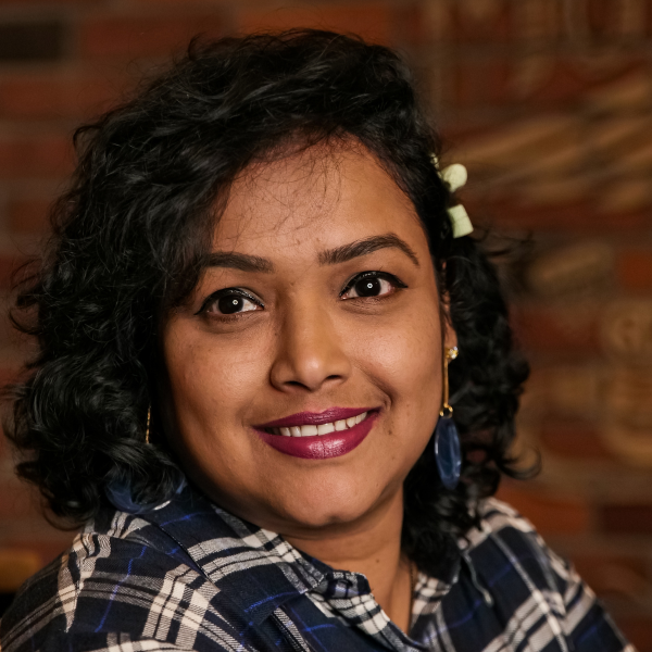  Anjali Das